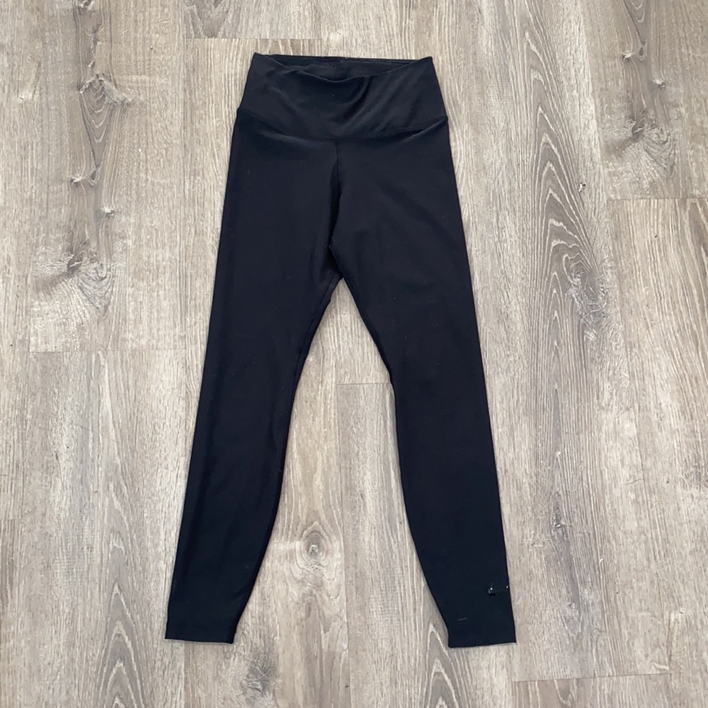 Nike Ankle Length Dri-Fit Leggings